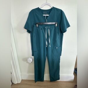 Figs Scrubs Set Mens Size S